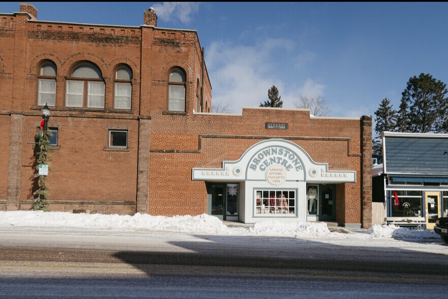 More Photos Of 121 Rittenhouse Ave, Bayfield Storefront For Sale