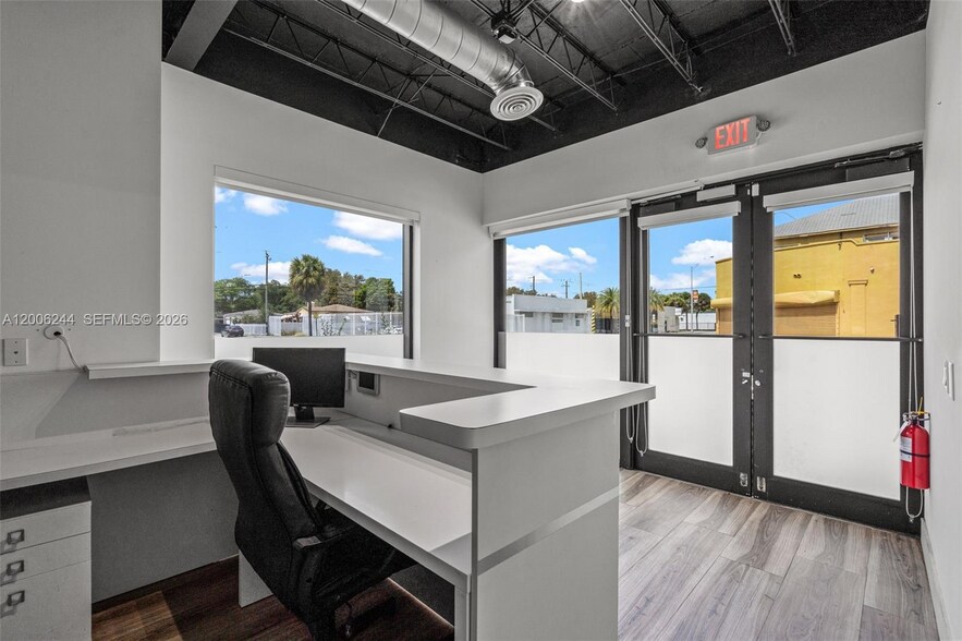 More Photos Of 4885 NW 7th Ave, Miami Office For Sale