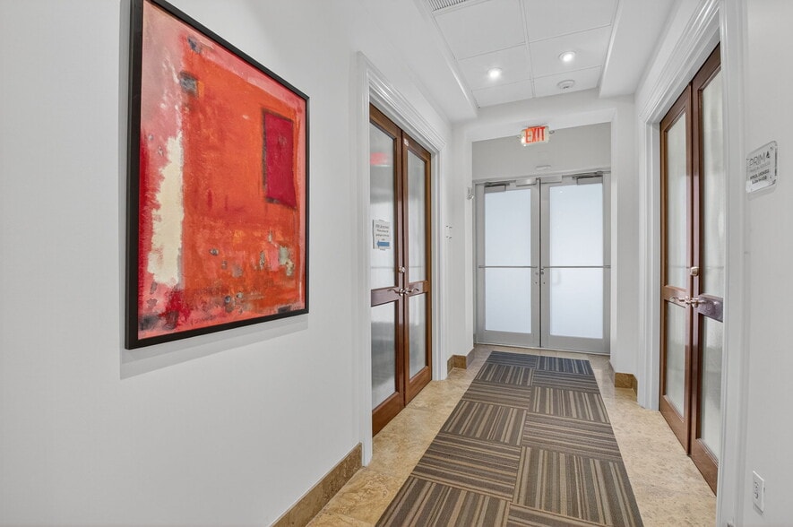 More Photos Of 2799 NW 2nd Ave, Boca Raton Office For Sale