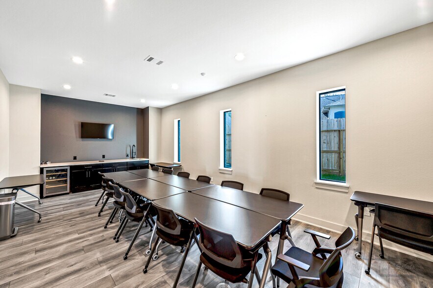 More Photos Of Colonial Parkway & Park West Green Dr, Katy Medical For Sale