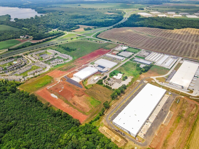 More Photos Of 25150 Will McComb Drive, Tanner Warehouse For Sale