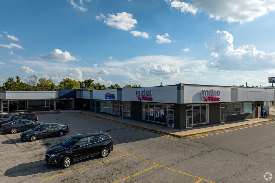 Primary Photo Of 492-790 N Us Highway 67, Florissant Storefront For Lease