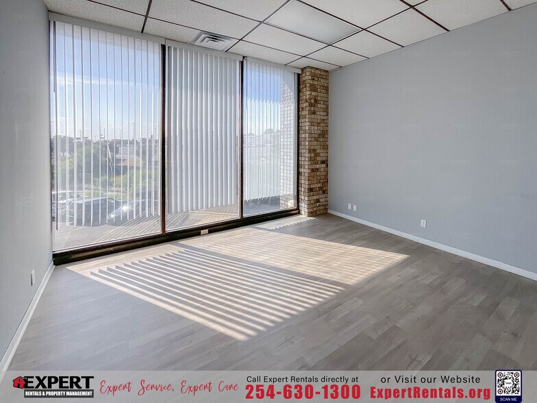 More Photos Of 2210 E Central Texas Expy, Killeen Office Residential For Lease