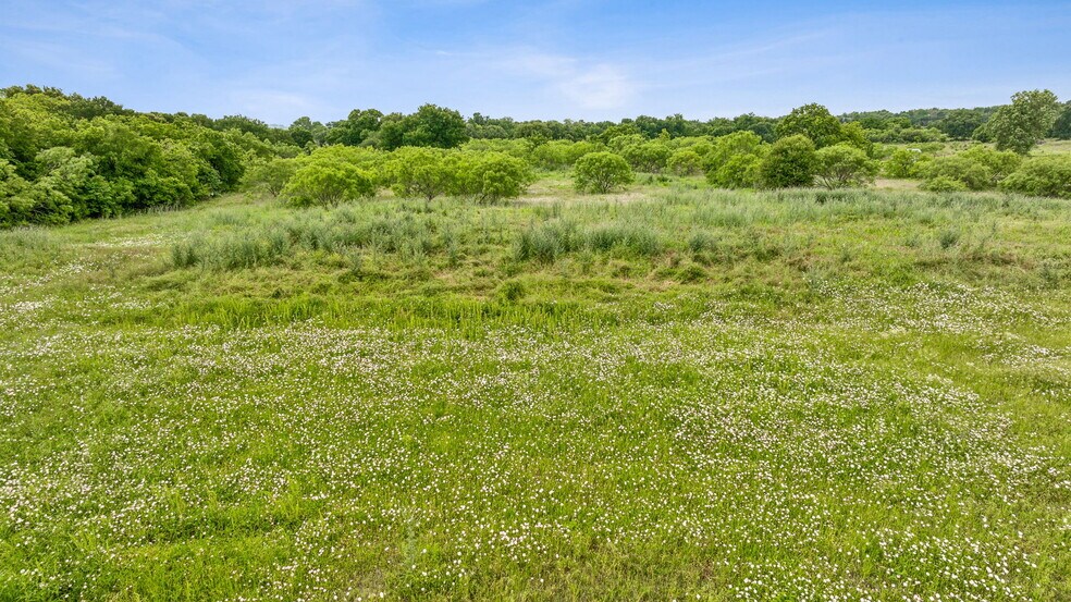 More Photos Of 3050 W Washington St, Stephenville Land For Sale