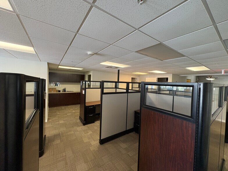 More Photos Of 505 S Orange Ave, Sarasota Apartments For Sale