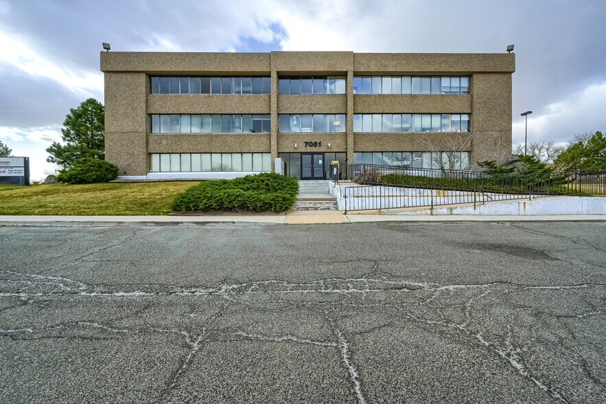 More Photos Of 7061 S University Blvd, Littleton Coworking Space