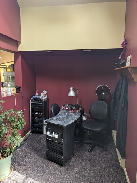 More Photos Of 2992 Wadsworth Rd, Norton Storefront Retail Residential For Sale