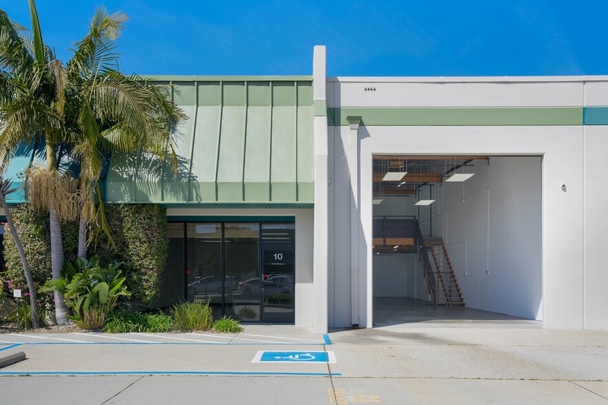 More Photos Of 1160 Industrial Rd, San Carlos Research And Development For Lease