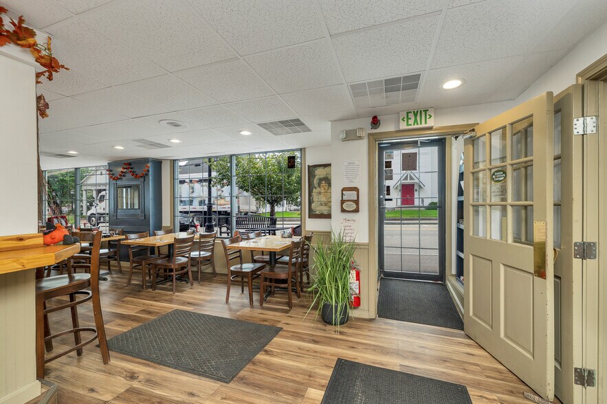 More Photos Of 13 Main St, Goffstown Restaurant For Sale