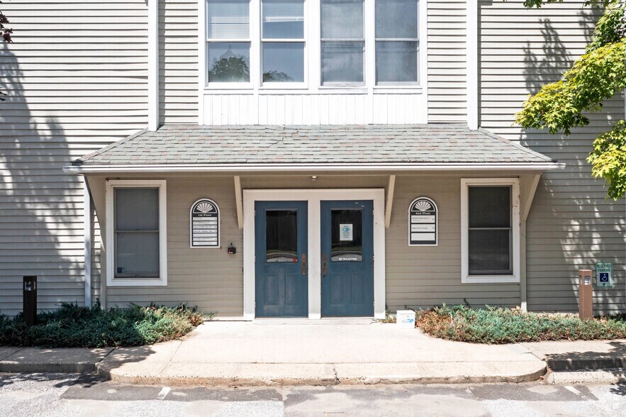 More Photos Of 871 Ethan Allen Hwy, Ridgefield Medical For Sale
