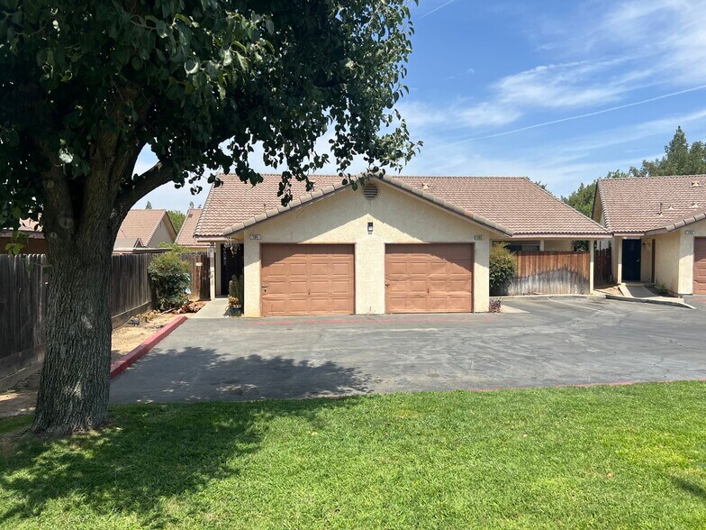 More Photos Of 3460 N Brawley Ave, Fresno Apartments For Sale