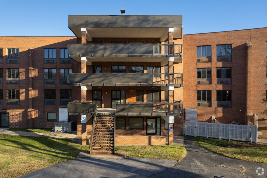 More Photos Of 5201 Old York Rd, Philadelphia Office For Lease