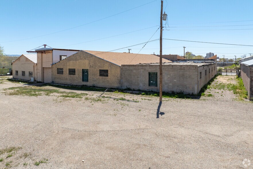 More Photos Of 601 Haines Ave NW, Albuquerque Warehouse For Sale
