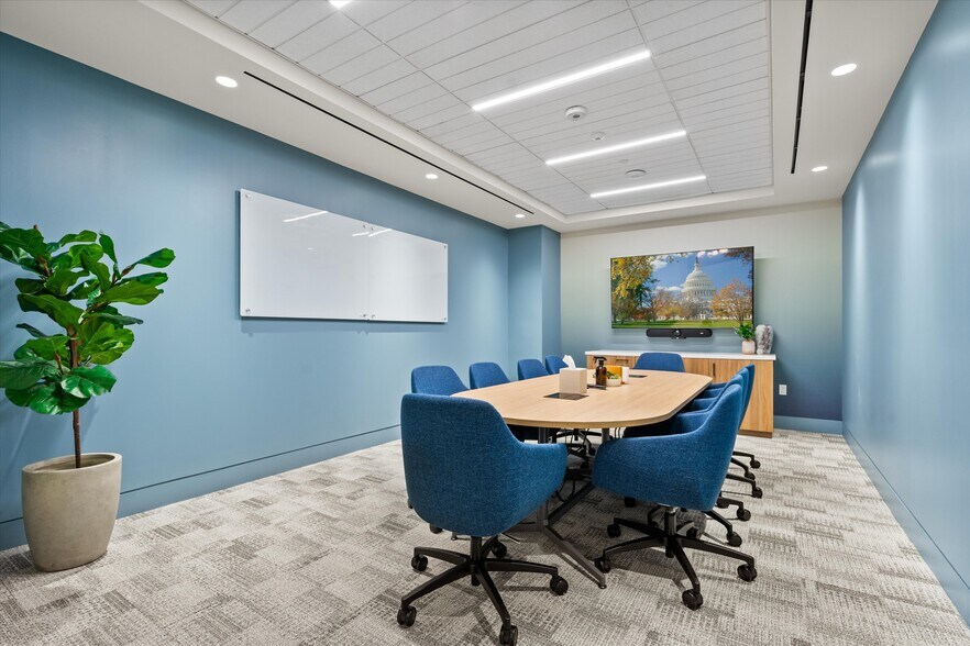 More Photos Of 101 N Union St, Alexandria Office For Lease