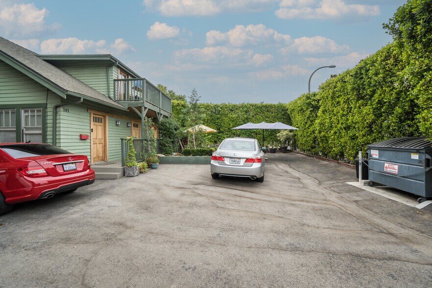 More Photos Of 301-303 N Hudson Ave, Pasadena Apartments For Sale