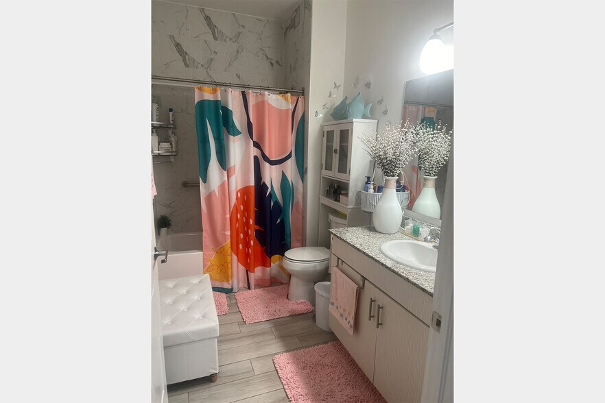 More Photos Of 20690 NW 27th Ave, Miami Gardens Multifamily For Sale