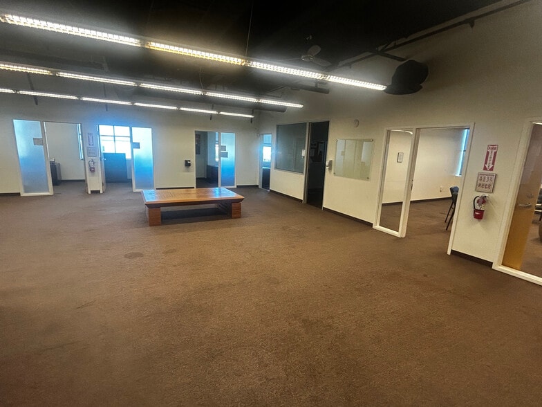 More Photos Of 73771 Dinah Shore Dr, Palm Desert Office For Lease
