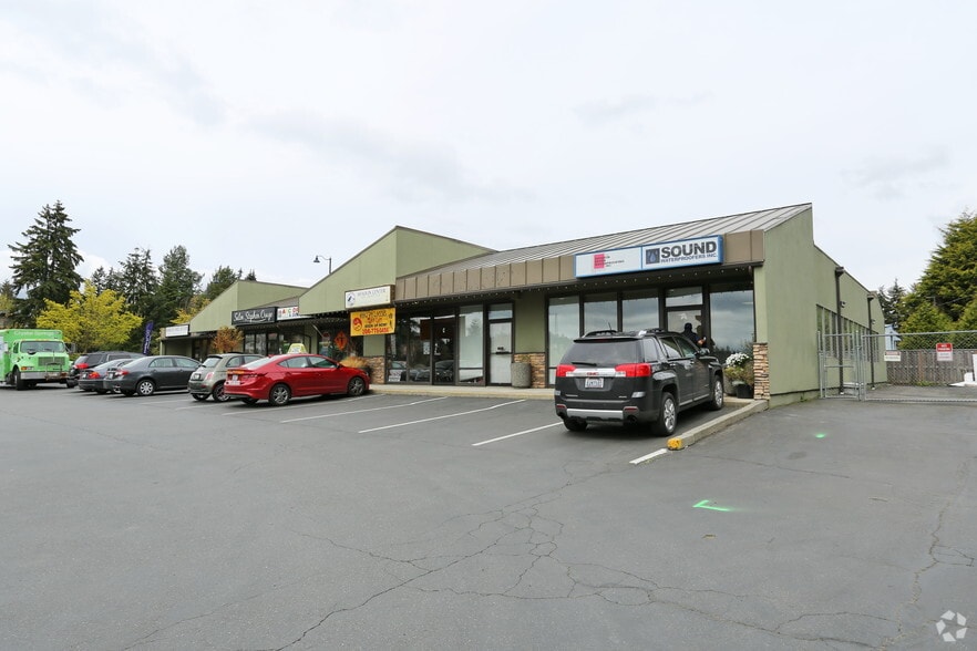 More Photos Of 16300 Aurora Ave N, Shoreline Storefront Retail Office For Lease