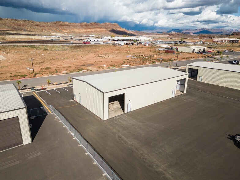 More Photos Of 5645 W 720 S, Hurricane Industrial For Lease