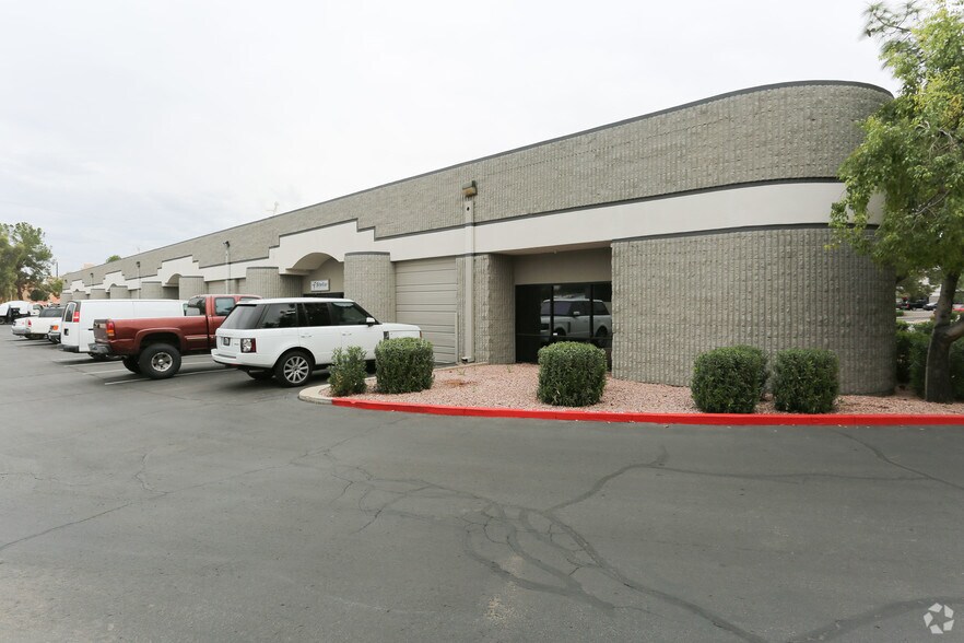 More Photos Of 224 E Chilton Dr, Chandler Warehouse For Lease