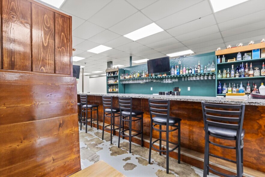 More Photos Of 348 Market St, Colusa Restaurant For Sale