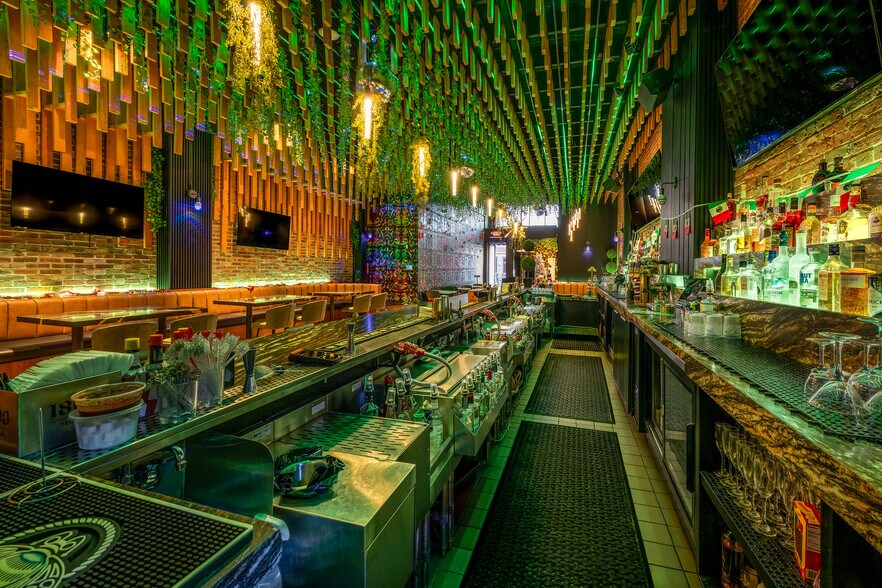 More Photos Of 534-536 5th Ave, San Diego Apartments For Lease