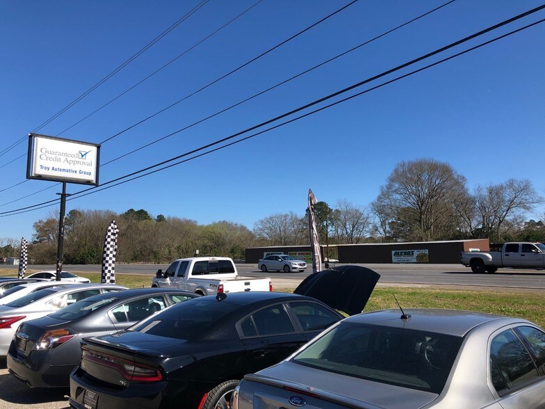 3085 Wetumpka Hwy, Montgomery, AL 36110 Auto Dealership For Sale