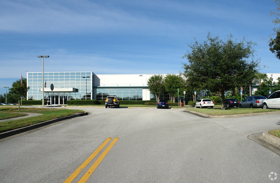 More Photos Of 640 Century Pt, Lake Mary Office For Lease