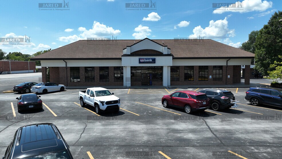 More Photos Of 1615 S Glenstone Ave, Springfield Bank For Lease