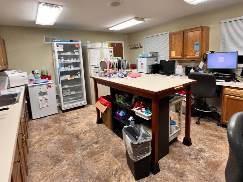 More Photos Of 34 Fawn Dr, Quarryville Office For Sale