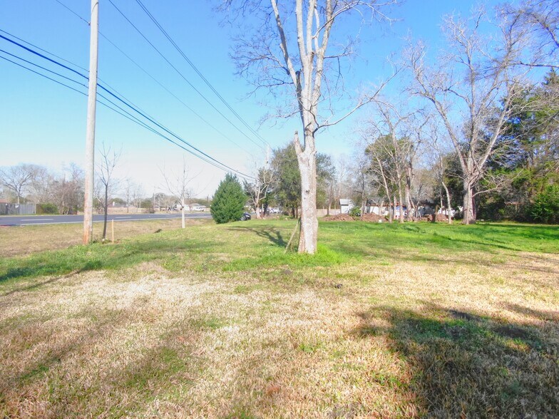 More Photos Of 1610 Highway 3, Dickinson Land For Sale