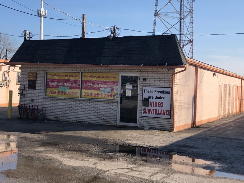 More Photos Of 501 Ridge Rd, Homewood Self Storage For Sale