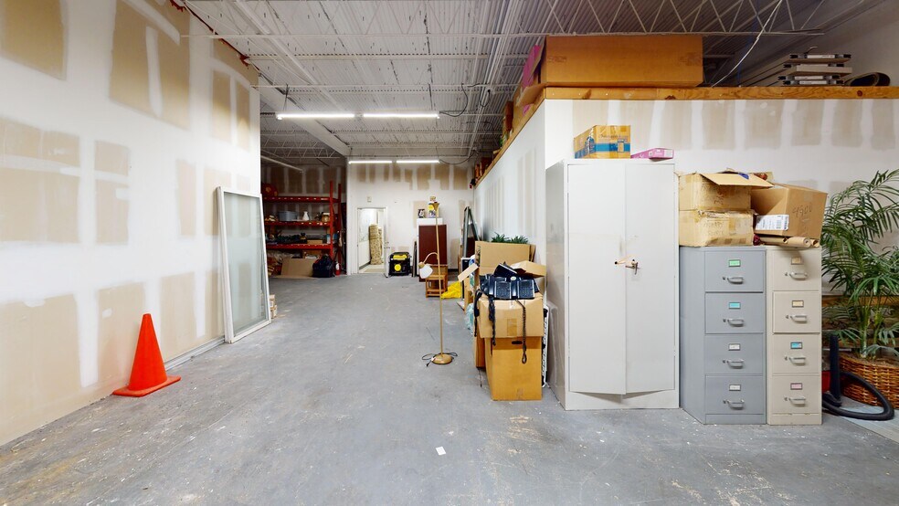 More Photos Of 4900 NE 11th Ave, Fort Lauderdale Warehouse For Sale