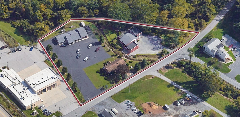 Primary Photo Of 669 Gaumer Rd, New Cumberland Industrial For Sale