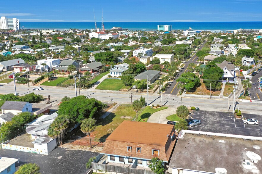 More Photos Of 162 Peninsula Dr S, Daytona Beach Medical For Sale