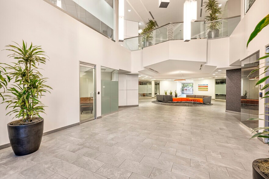 More Photos Of 2151 E Broadway Rd, Tempe Office For Lease