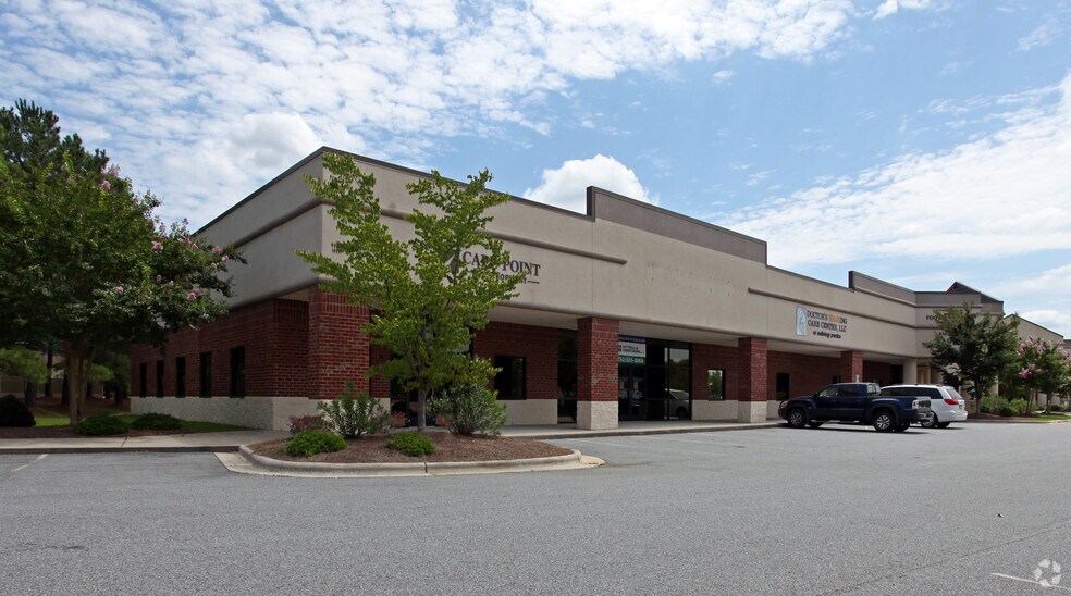 More Photos Of 2140 W Arlington Blvd, Greenville Medical For Lease