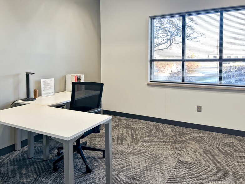 More Photos Of 12 Wolf Creek Dr, Swansea Coworking Space