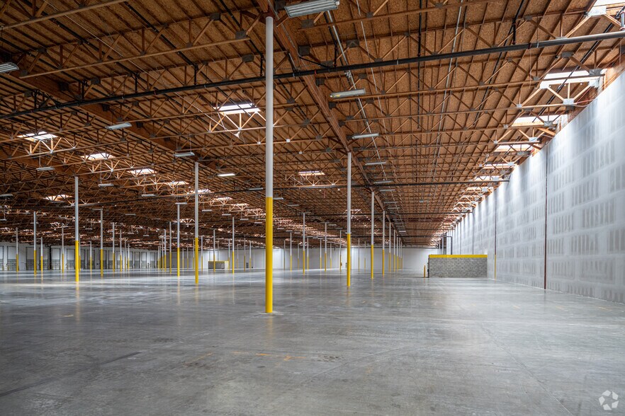 More Photos Of 4225 Hacienda Dr, Pleasanton Warehouse For Lease