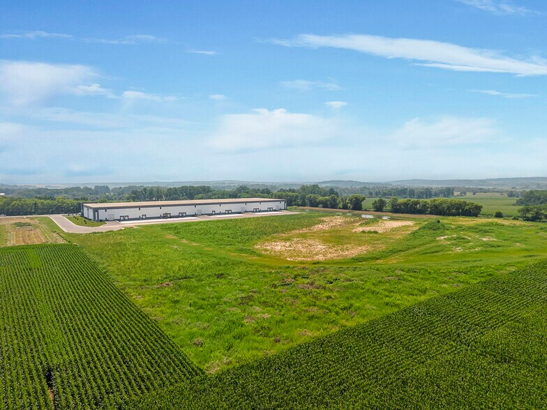 Primary Photo Of 6101 Pedrelli Rd, Deforest Distribution For Lease