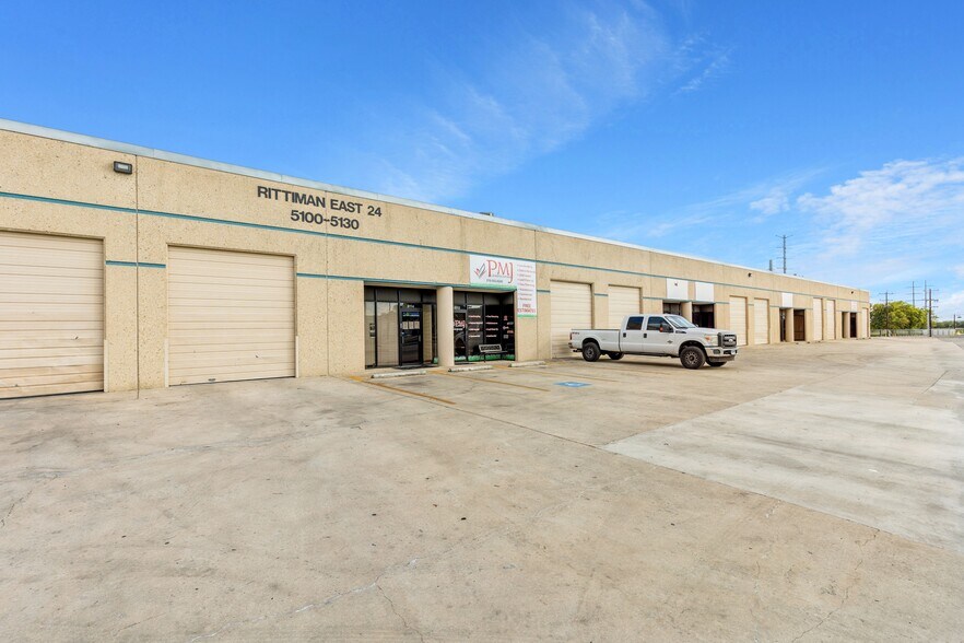 More Photos Of 5008-5030 Service Center Dr, San Antonio Unknown For Lease