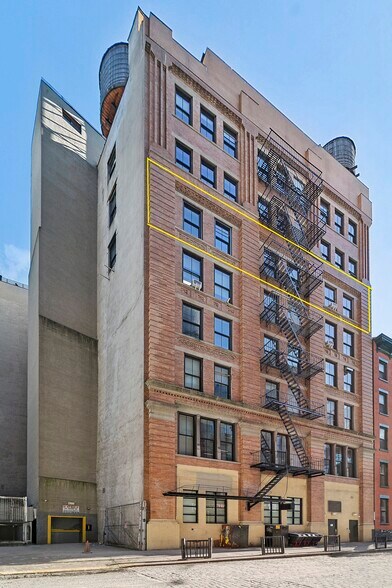 More Photos Of 324 Lafayette St, New York Loft Creative Space For Lease