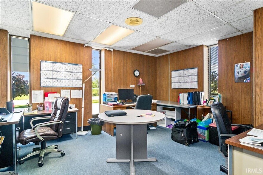 More Photos Of 903 Morton st, Oakland City Office For Sale