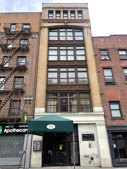 Primary Photo Of 314 W 14th St, New York Medical For Lease