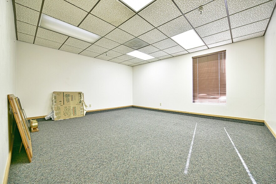 More Photos Of 1744 Forrest Way, Carson City Manufacturing For Sale