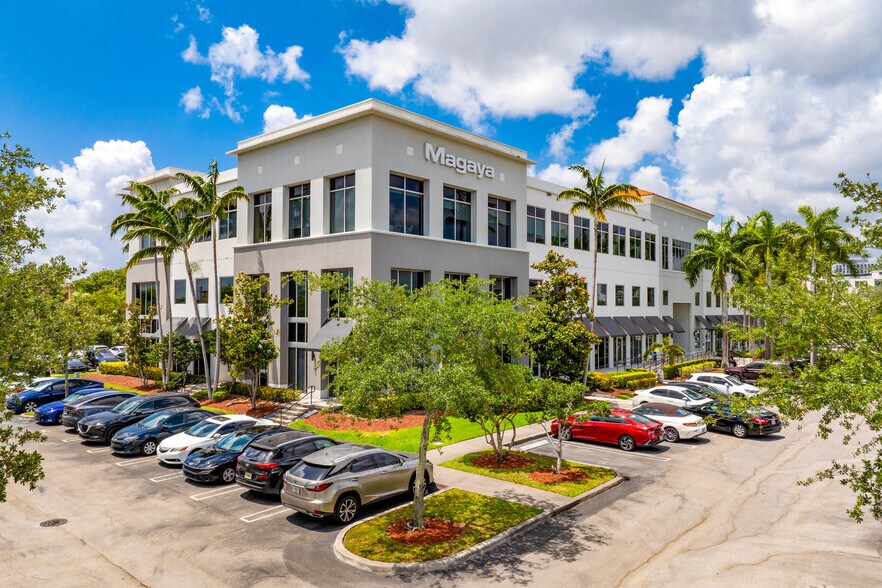 More Photos Of , Doral Office For Sale
