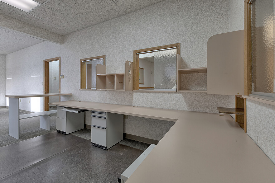 More Photos Of 911 Ligonier St, Latrobe Medical For Sale