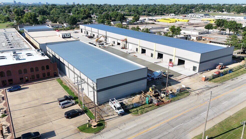 More Photos Of 6240 E 15th St, Tulsa Unknown For Lease