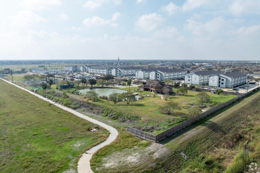 More Photos Of 6656 Yorktown Blvd, Corpus Christi Land For Sale