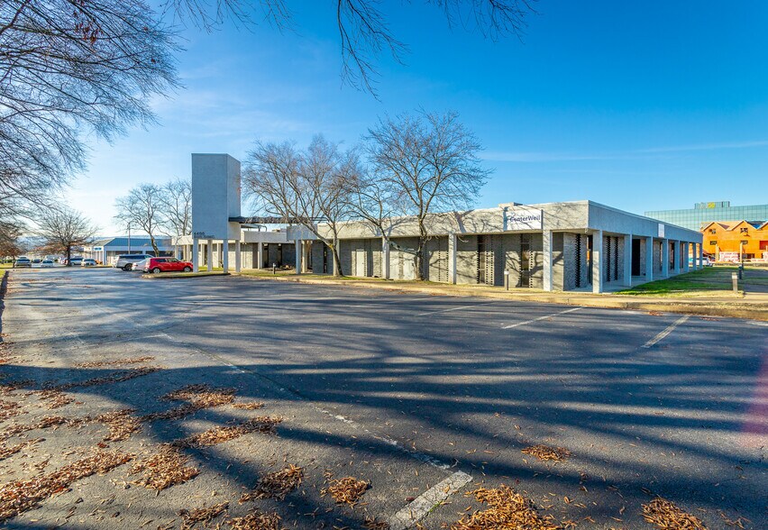 More Photos Of 5751 Cornelison Rd, Chattanooga Office For Sale